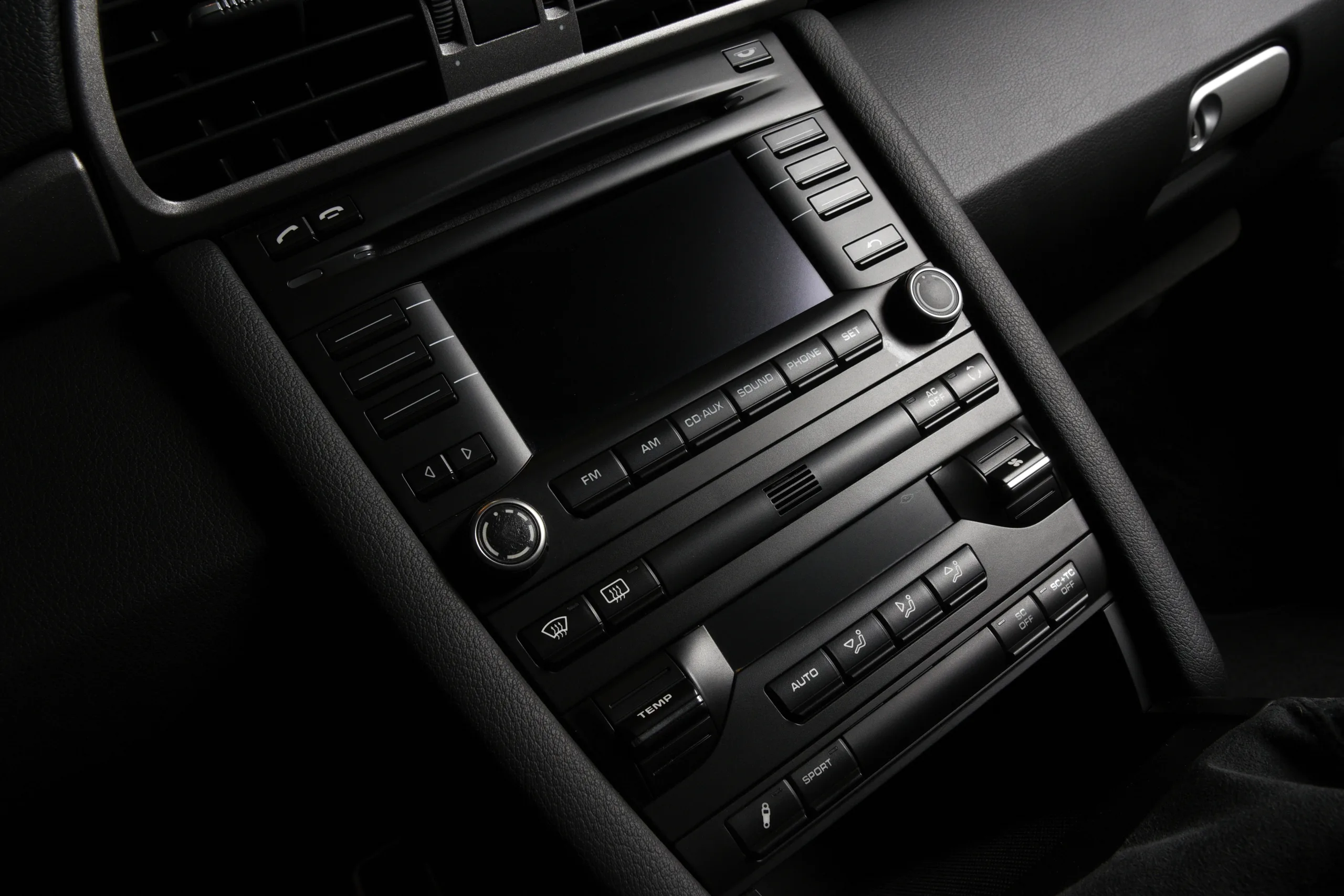 2010 Porsche 911 GT3 — photo 40 of 59