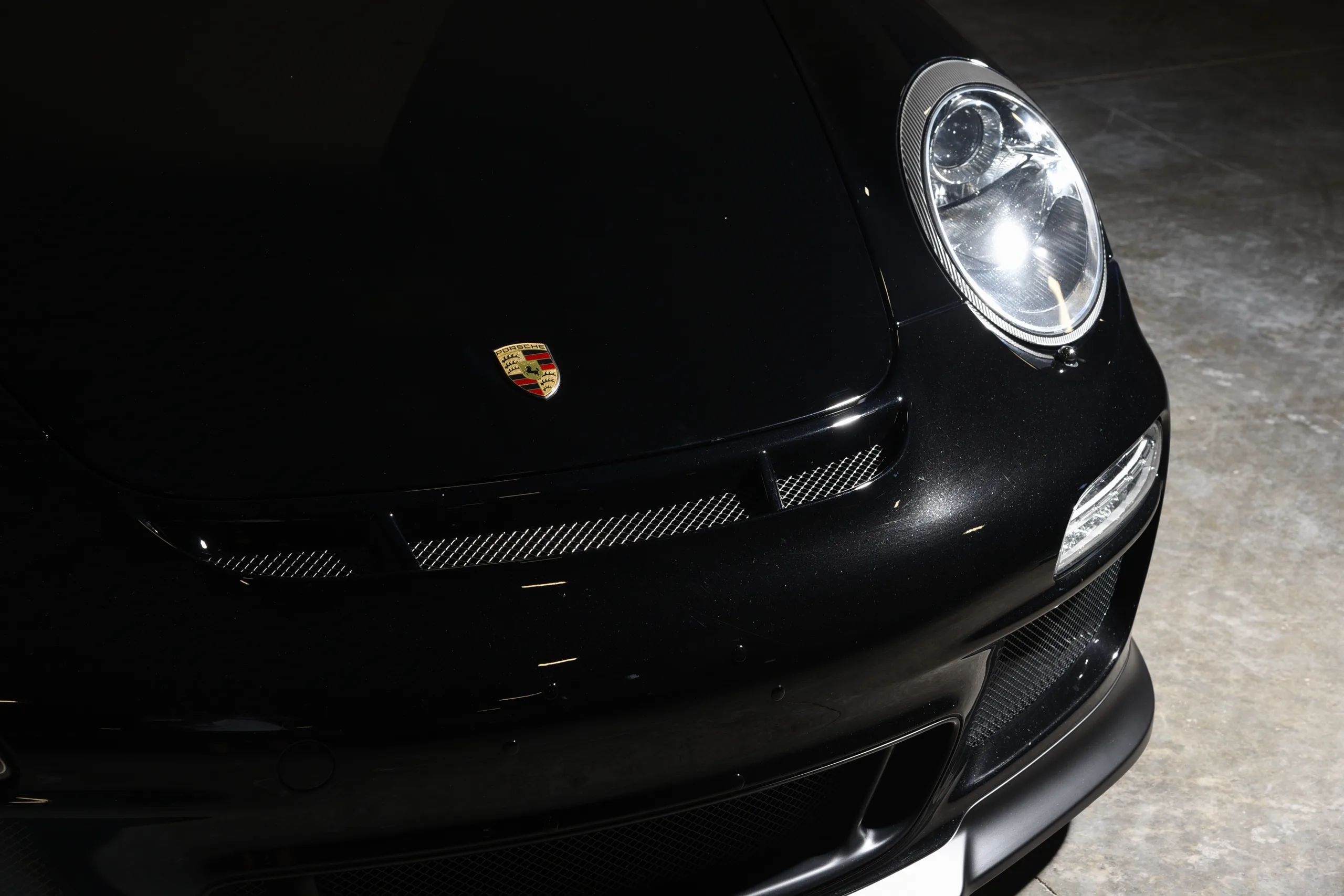 2010 Porsche 911 GT3 — photo 26 of 59