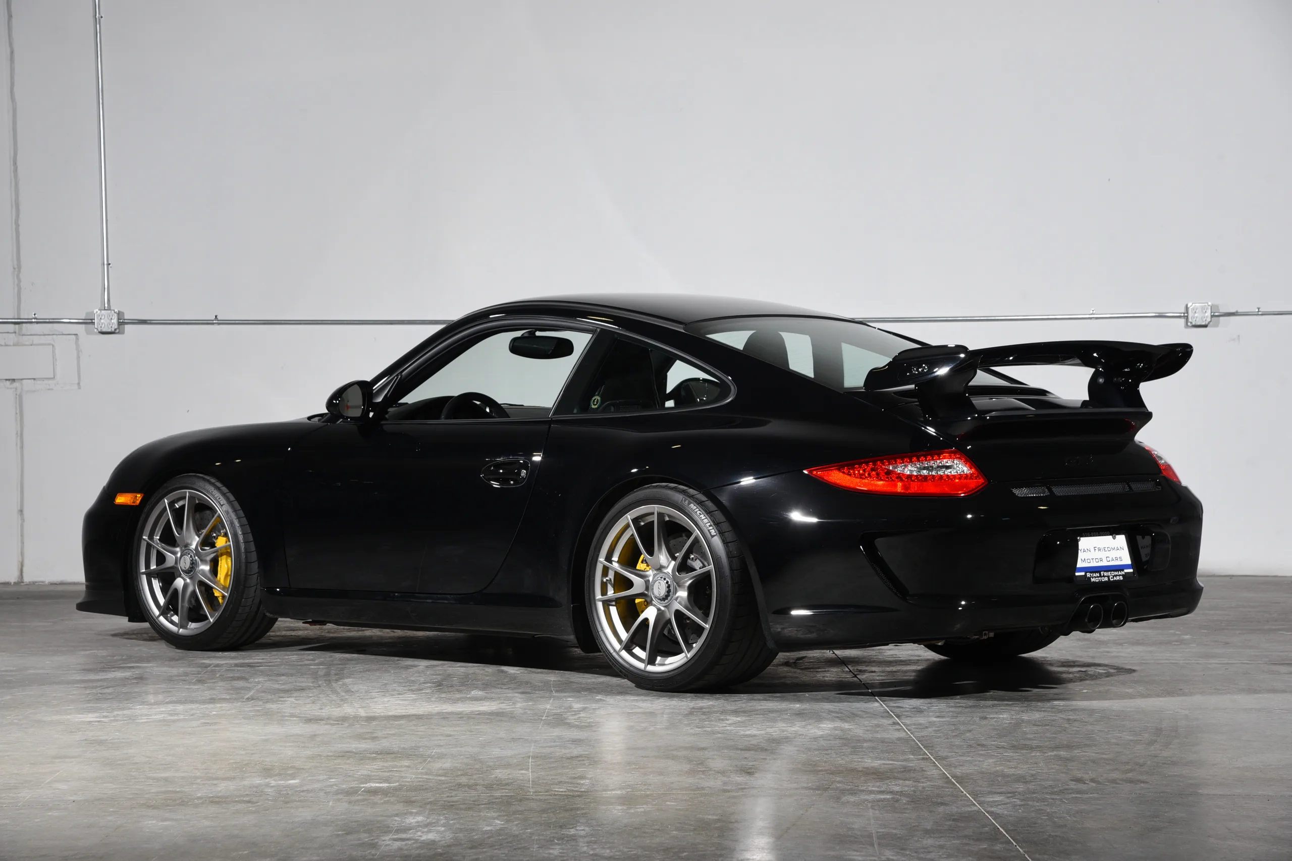 2010 Porsche 911 GT3 — photo 8 of 59