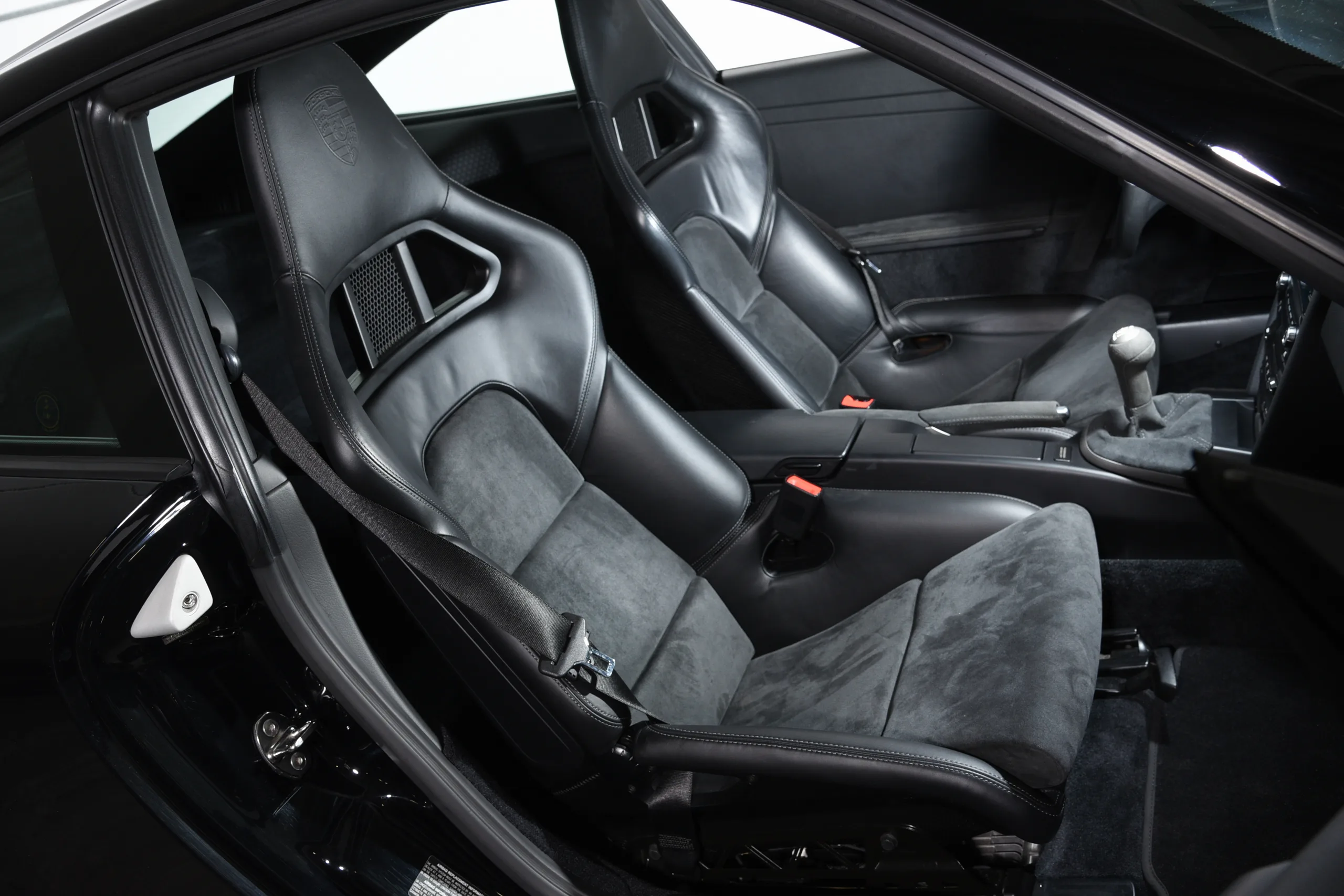 2010 Porsche 911 GT3 — photo 42 of 59