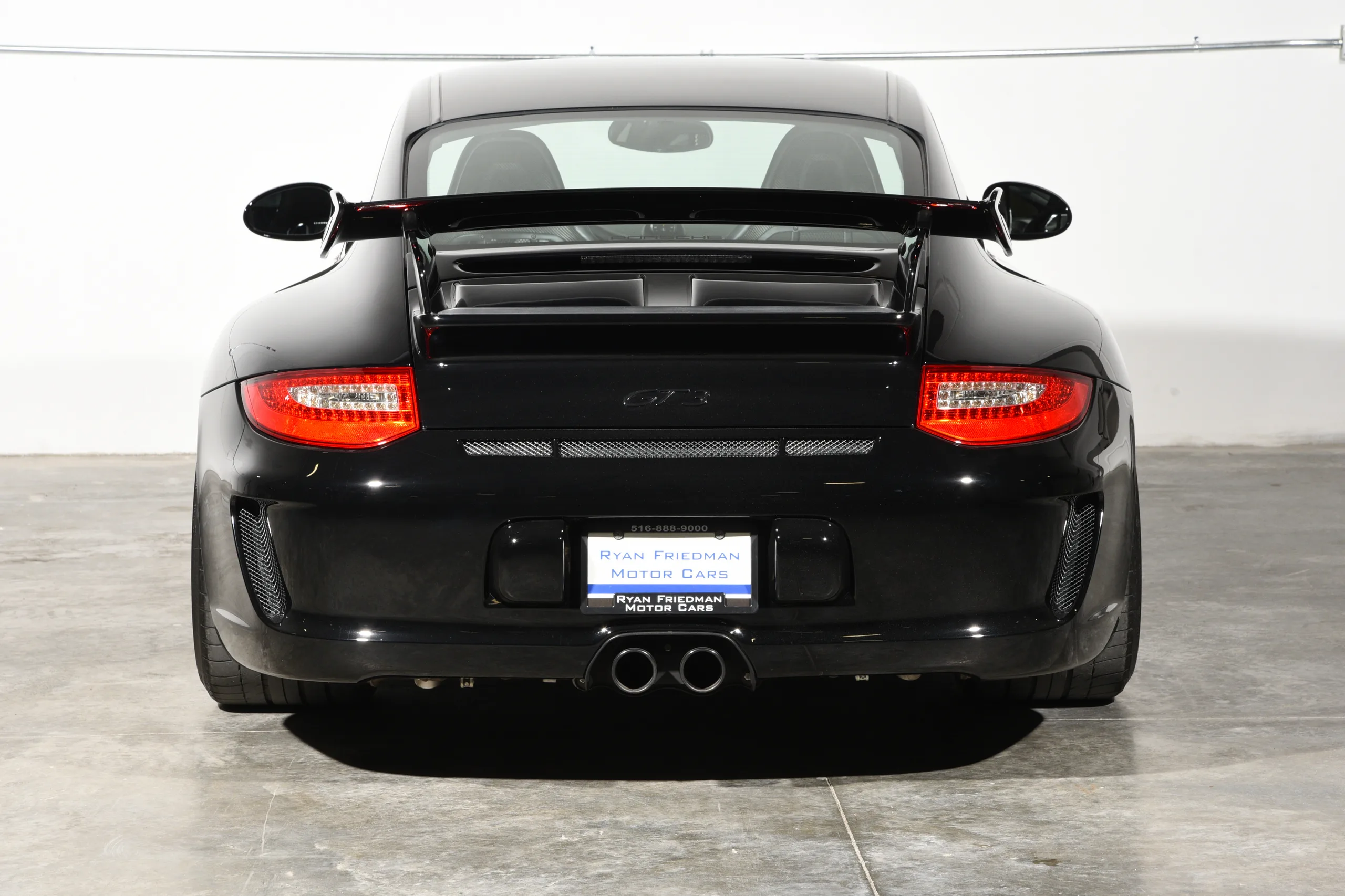2010 Porsche 911 GT3 — photo 11 of 59