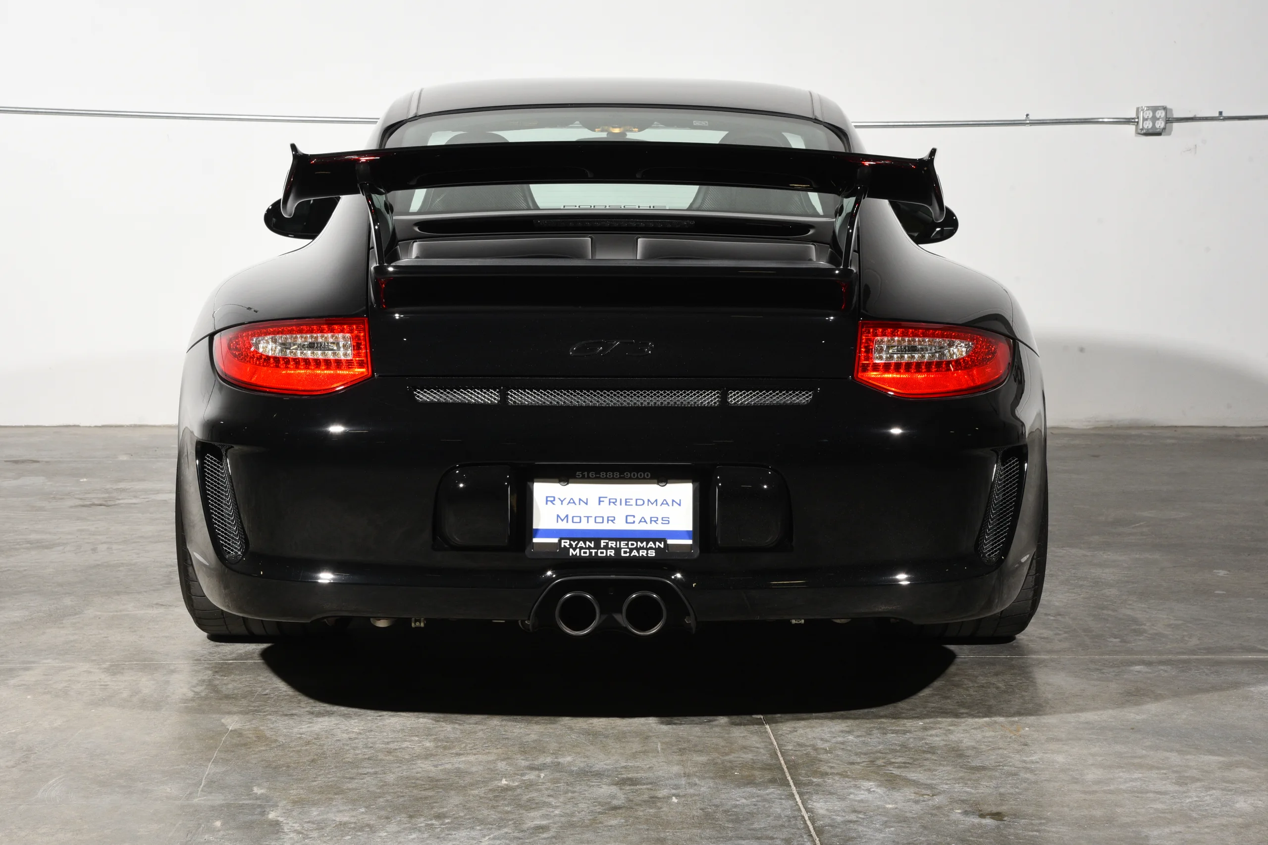 2010 Porsche 911 GT3 — photo 12 of 59