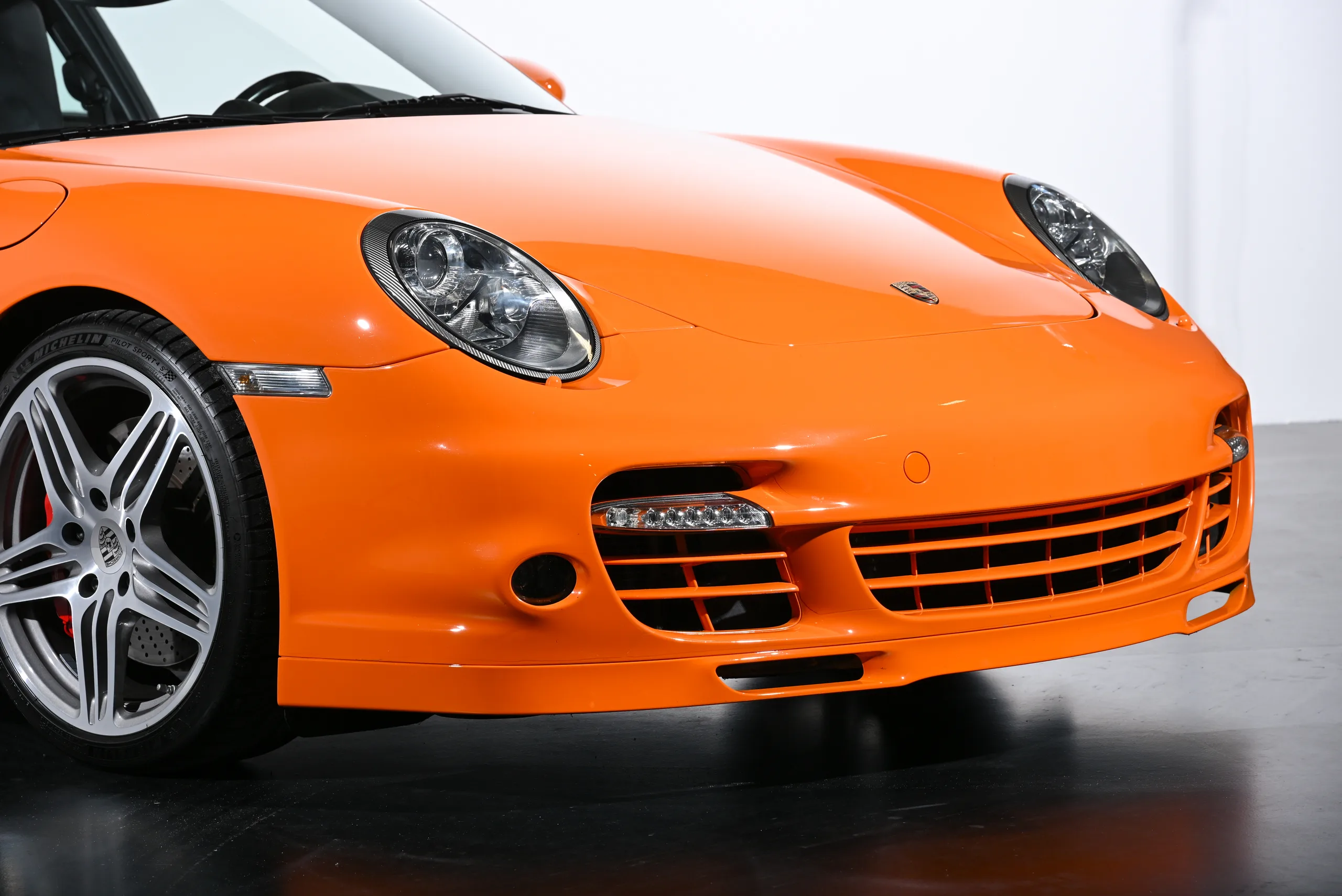 2007 Porsche 911 Turbo — photo 19 of 65