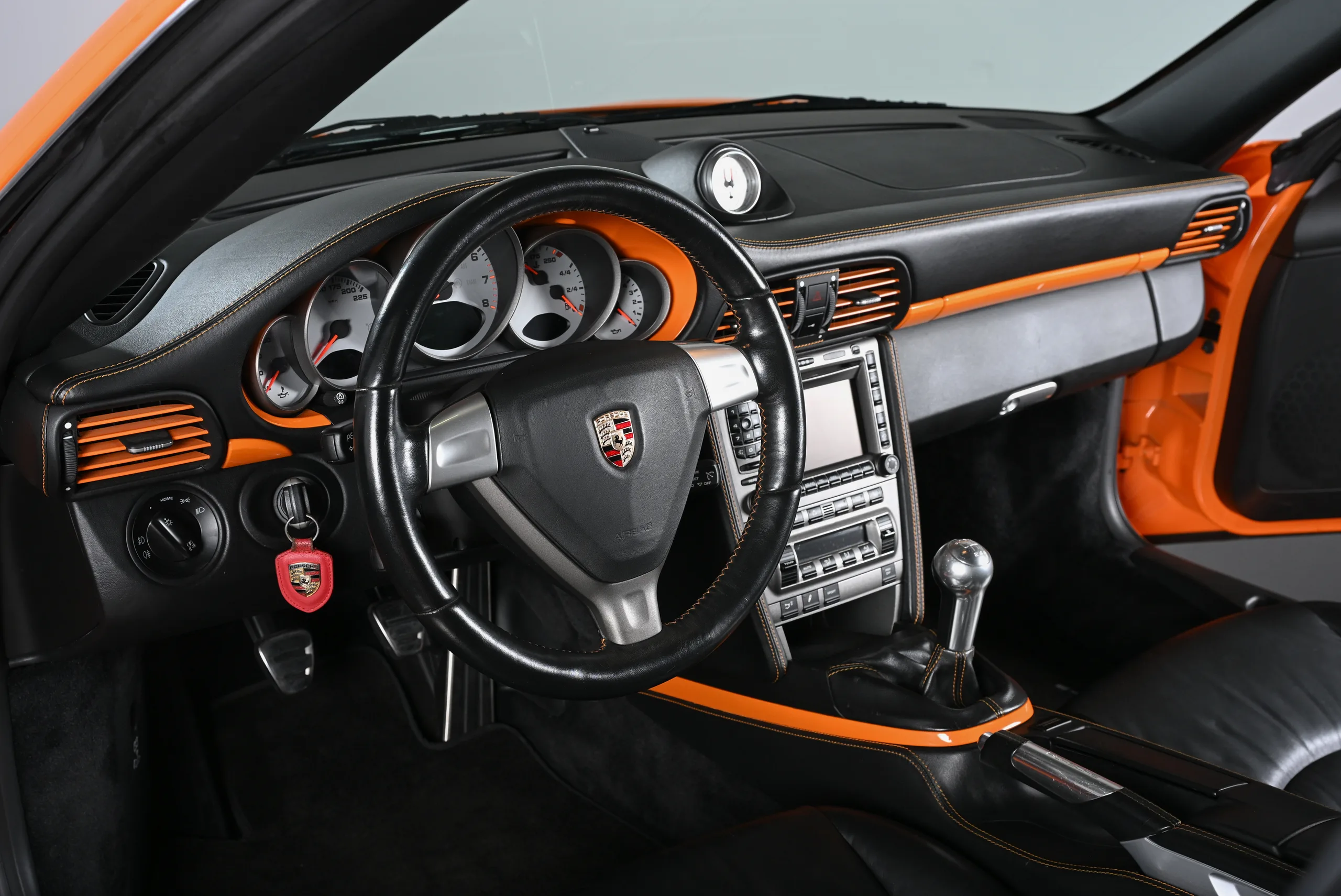 2007 Porsche 911 Turbo — photo 32 of 65