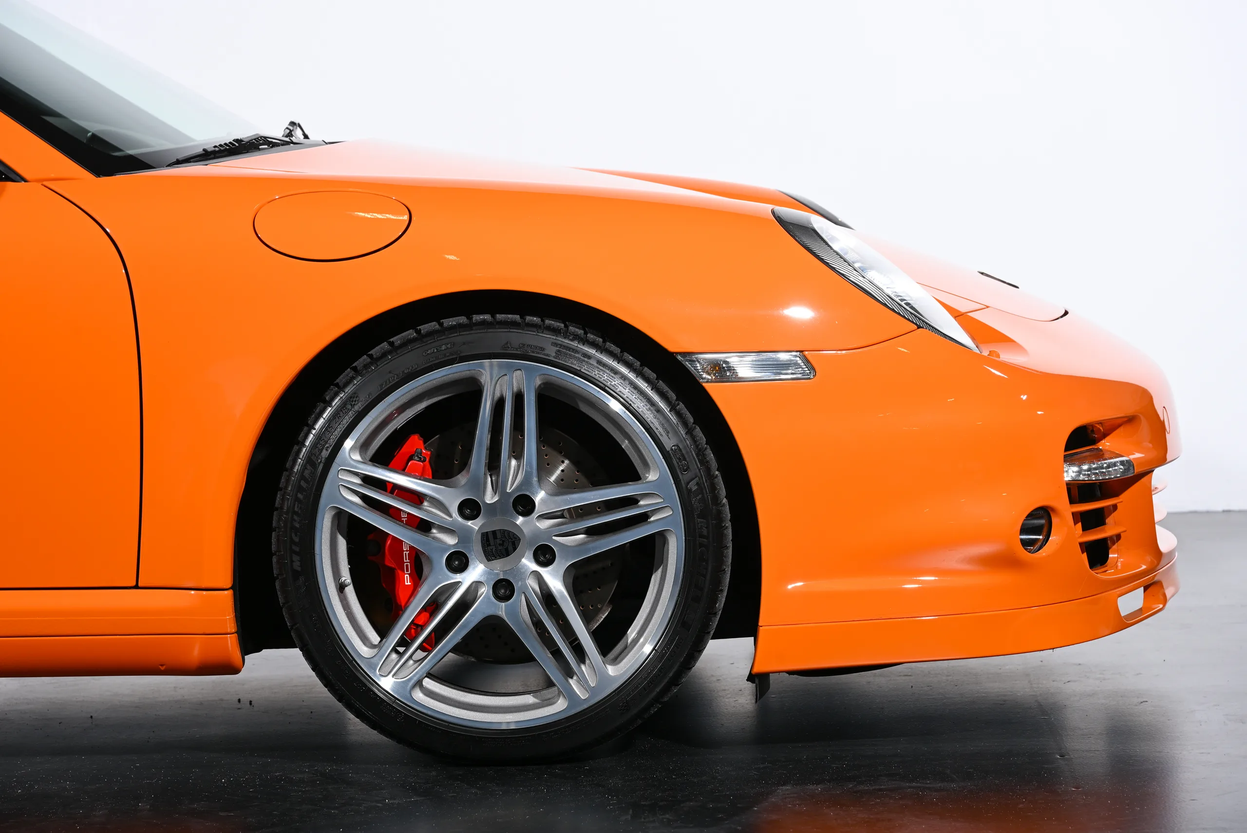 2007 Porsche 911 Turbo — photo 18 of 65