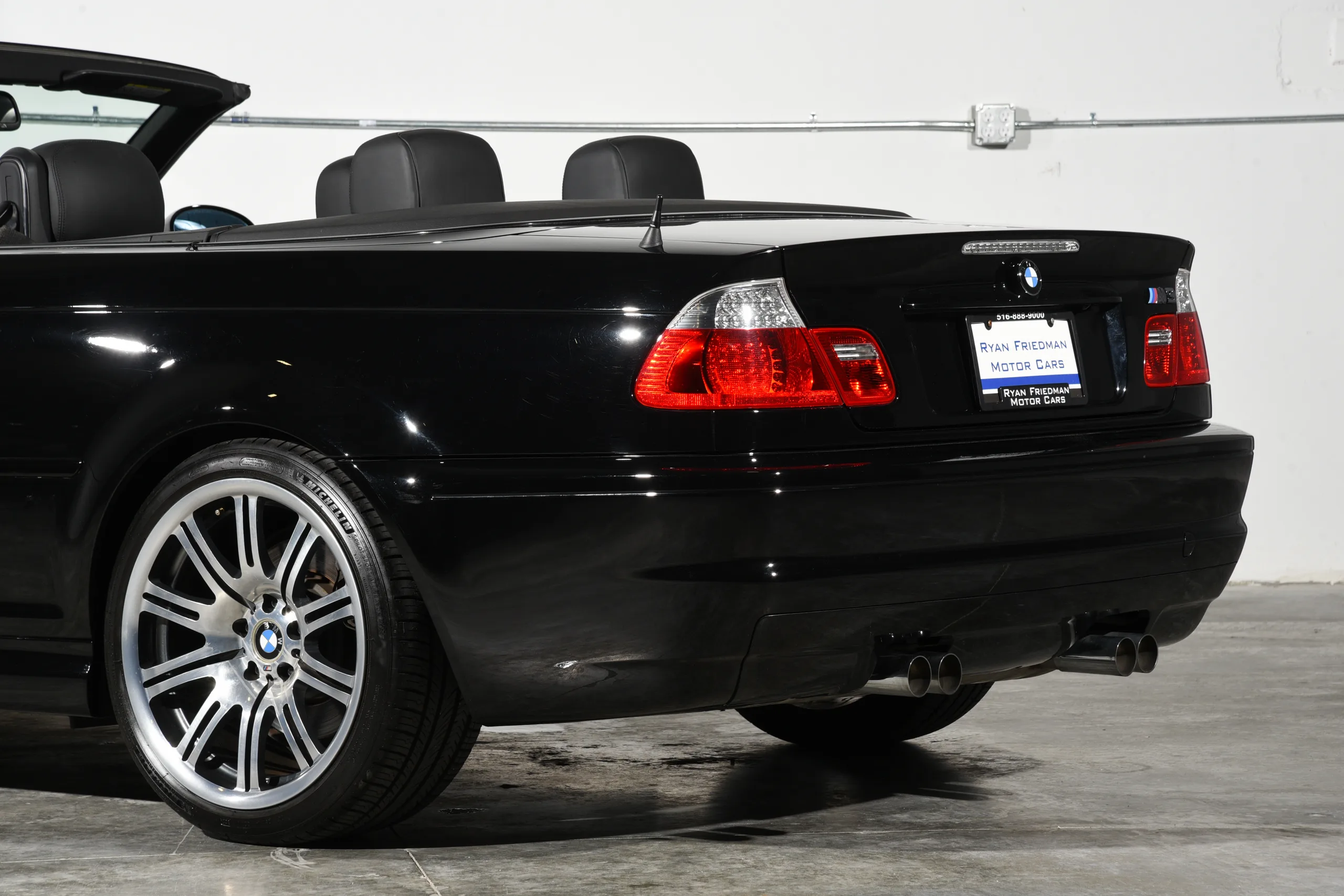 2006 BMW M3 — photo 26 of 60