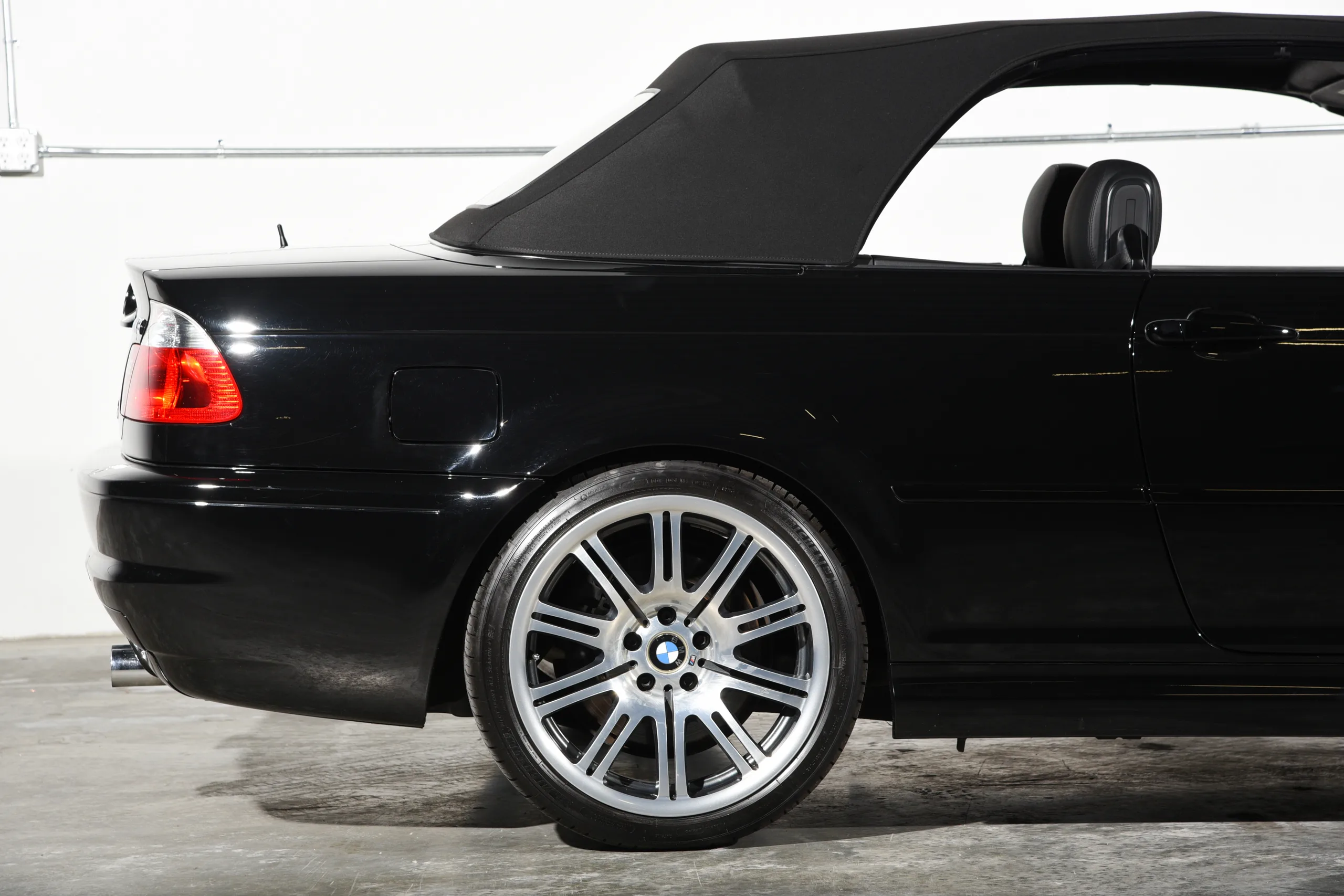 2006 BMW M3 — photo 17 of 60