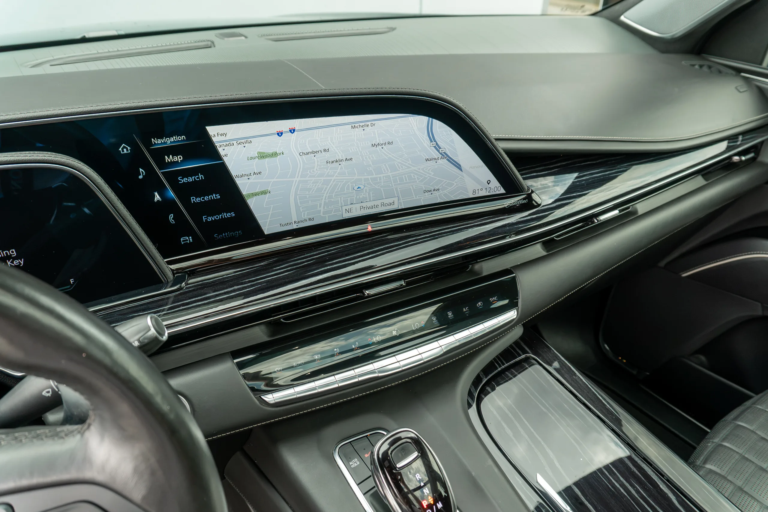 2023 Cadillac Escalade-V — photo 48 of 73