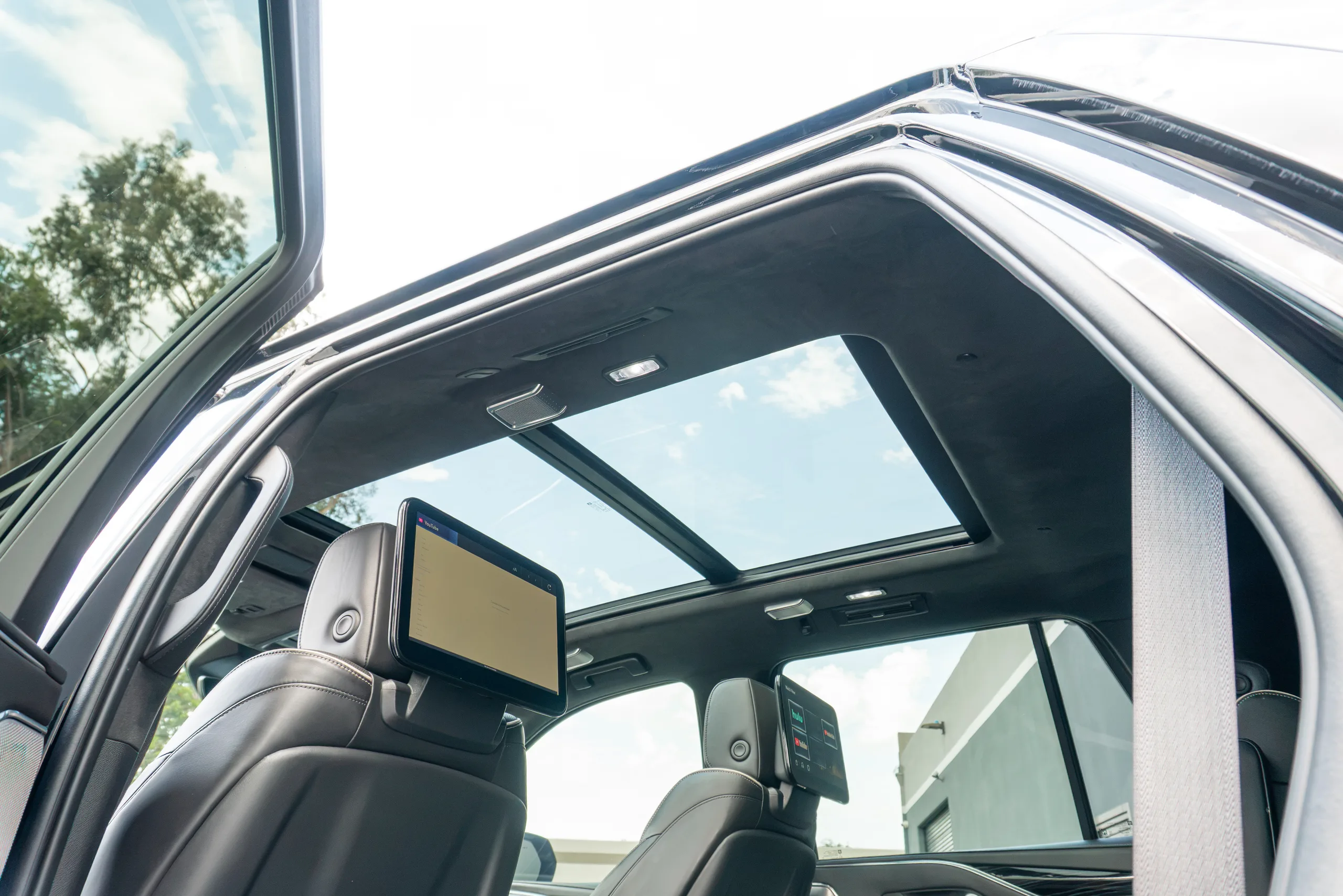 2023 Cadillac Escalade-V — photo 67 of 73