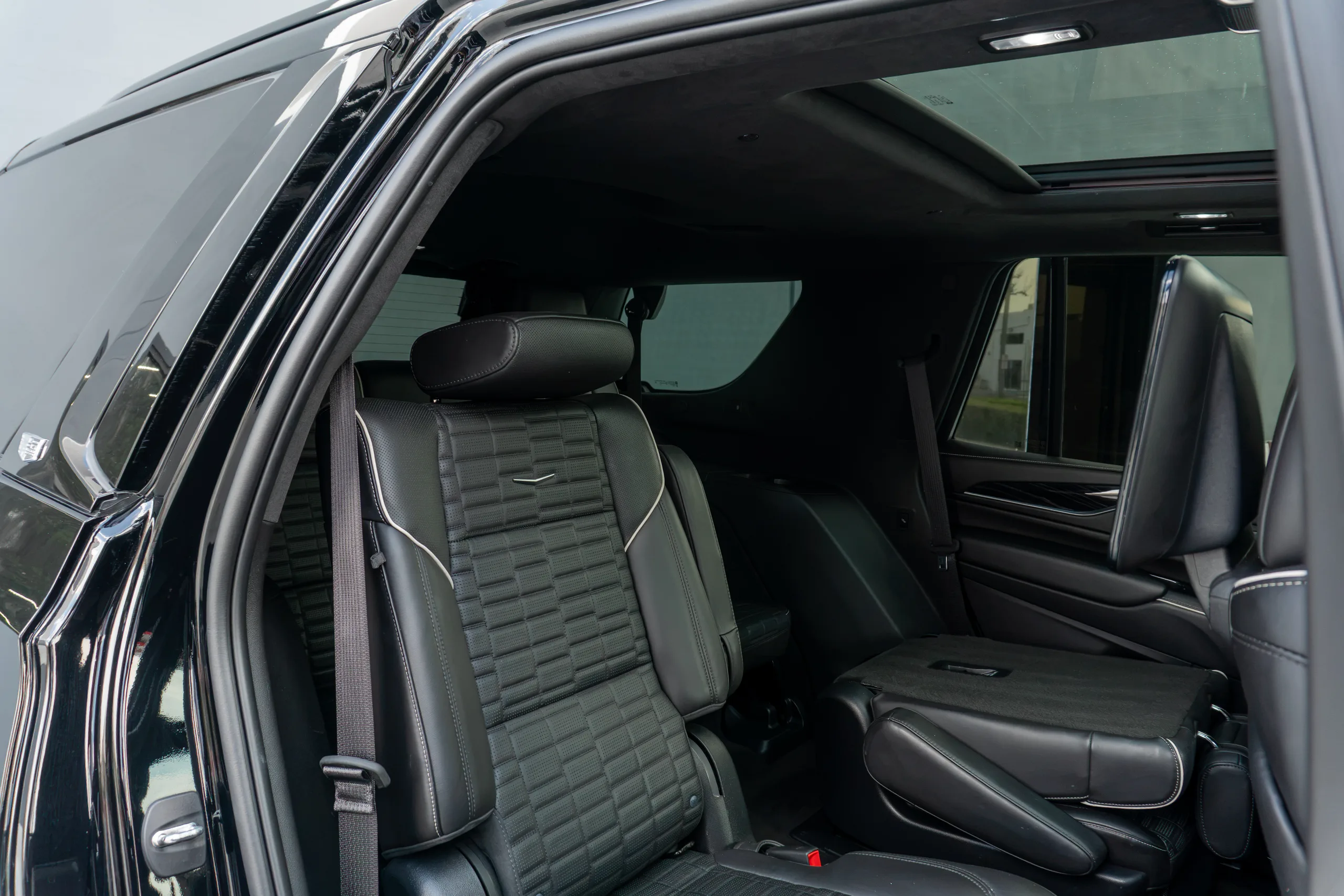 2023 Cadillac Escalade-V — photo 54 of 73
