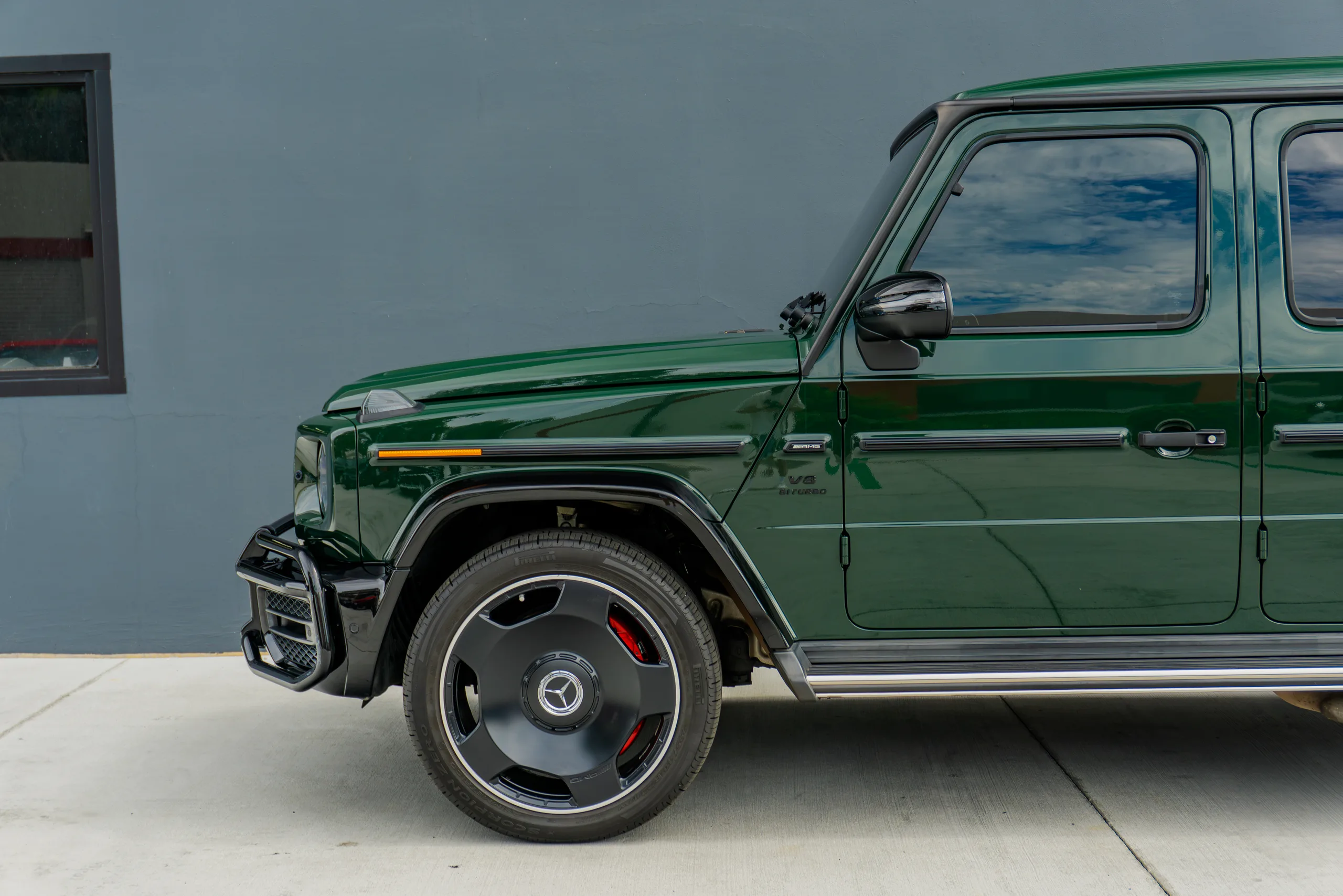 2023 Mercedes-Benz AMG G 63 — photo 18 of 73