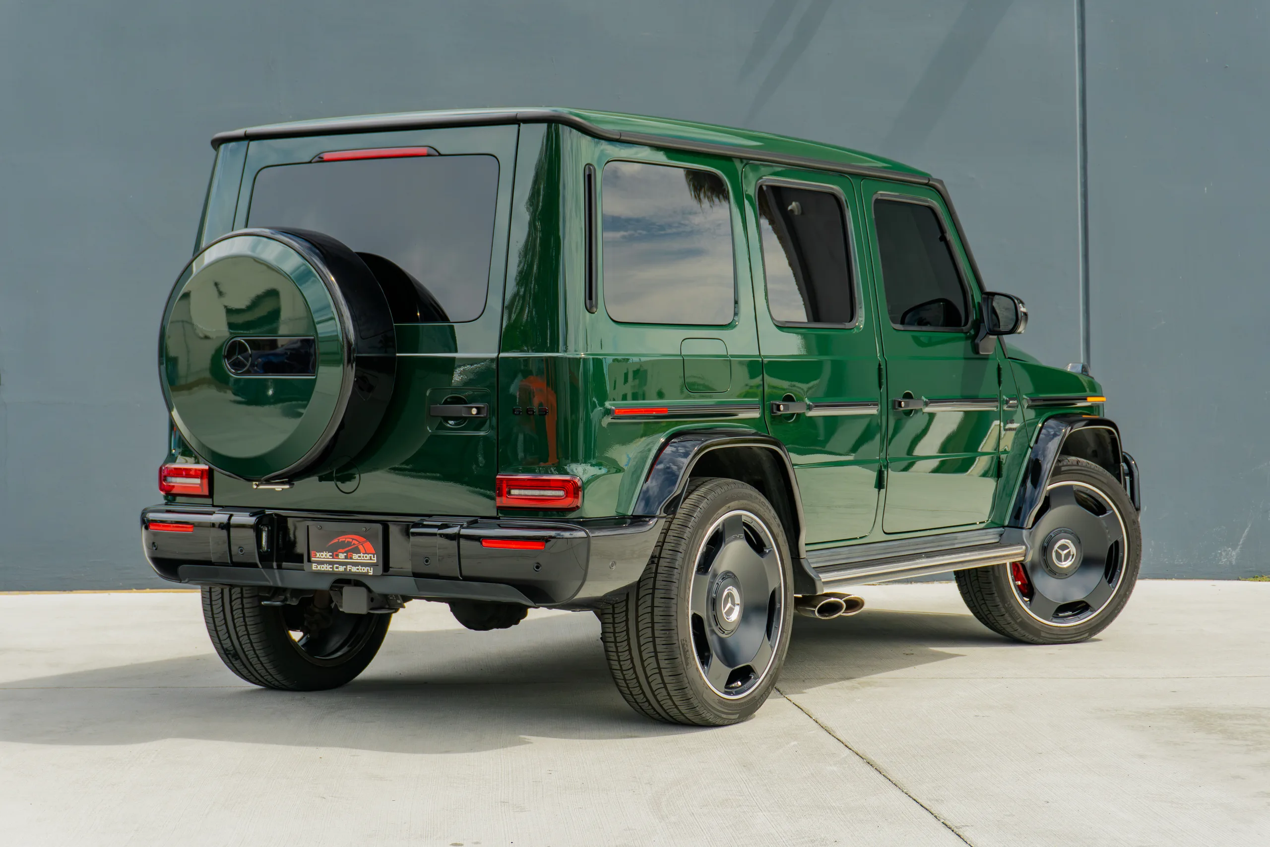 2023 Mercedes-Benz AMG G 63 — photo 9 of 73
