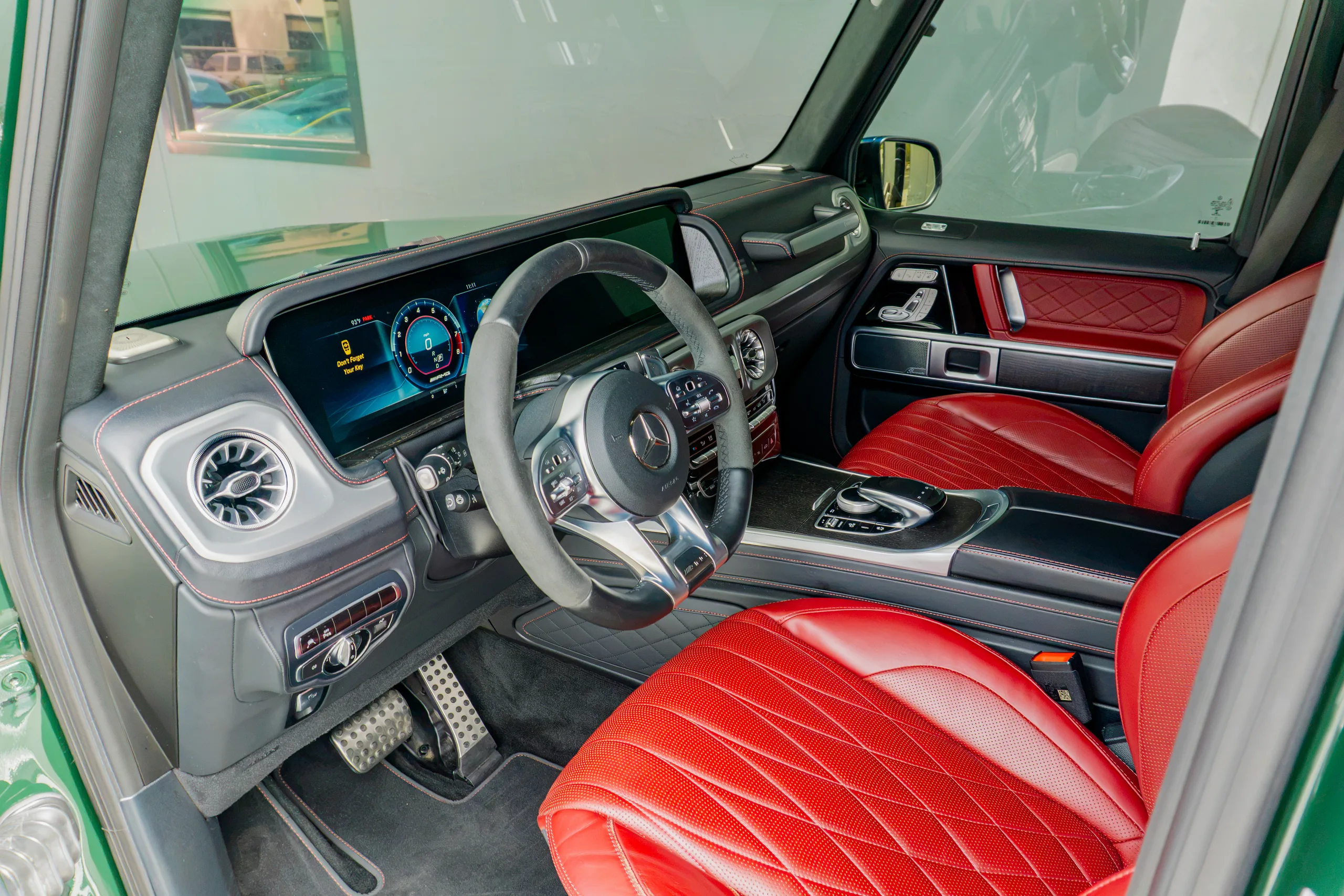 2023 Mercedes-Benz AMG G 63 — photo 44 of 73
