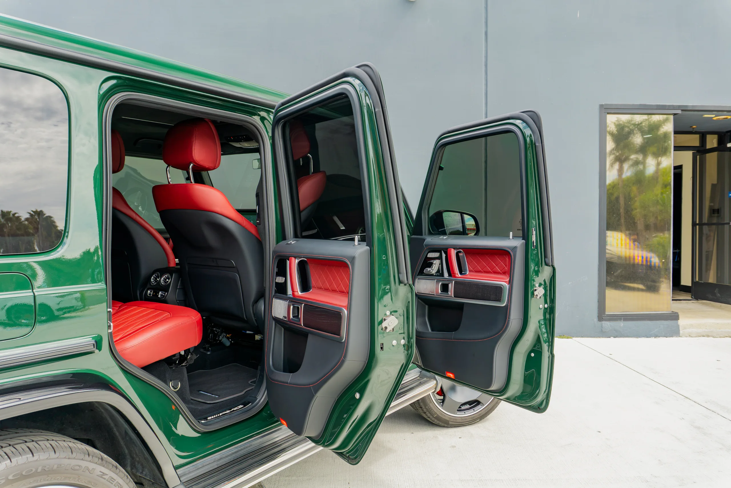 2023 Mercedes-Benz AMG G 63 — photo 39 of 73