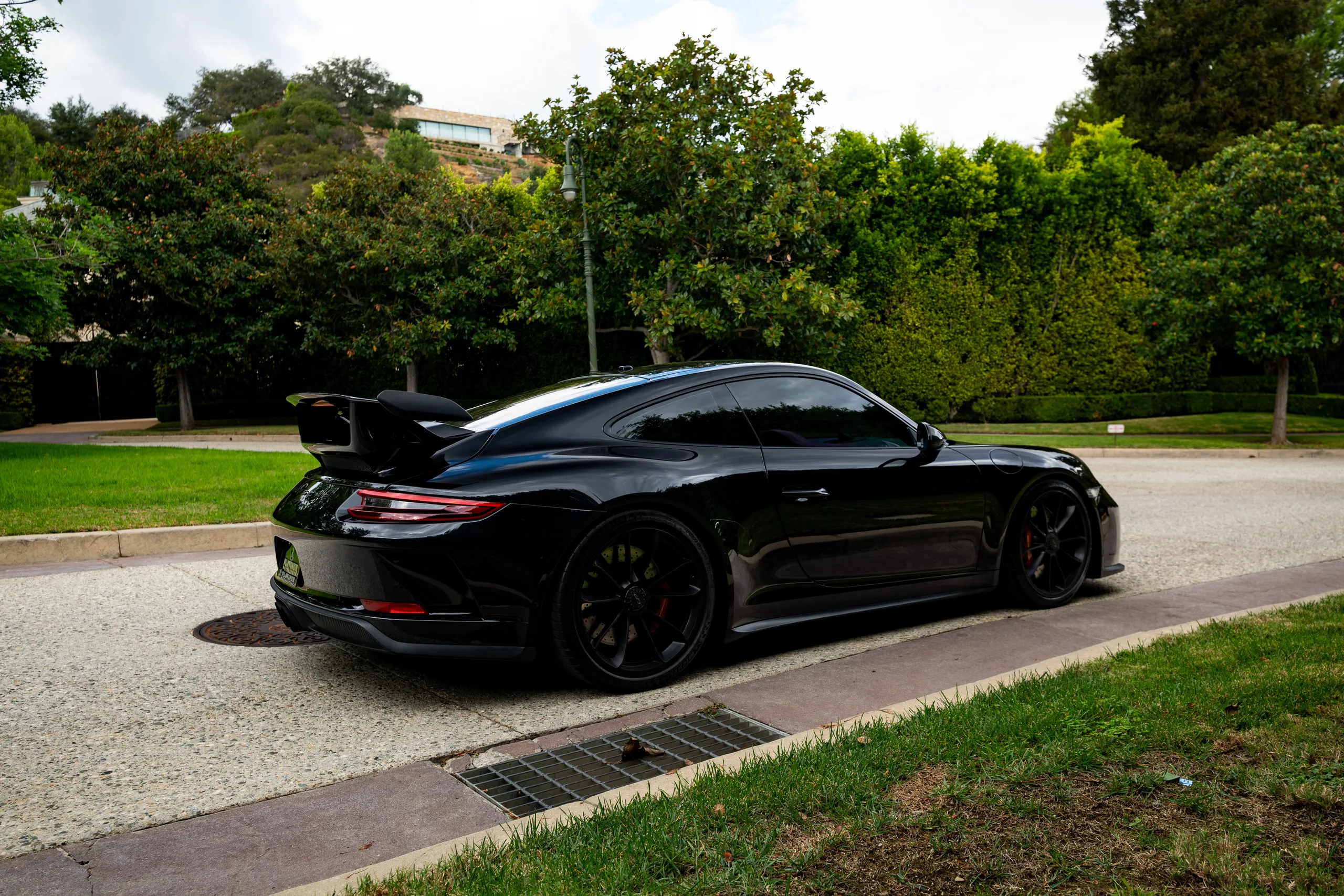 2018 Porsche 911 GT3 — photo 11 of 64
