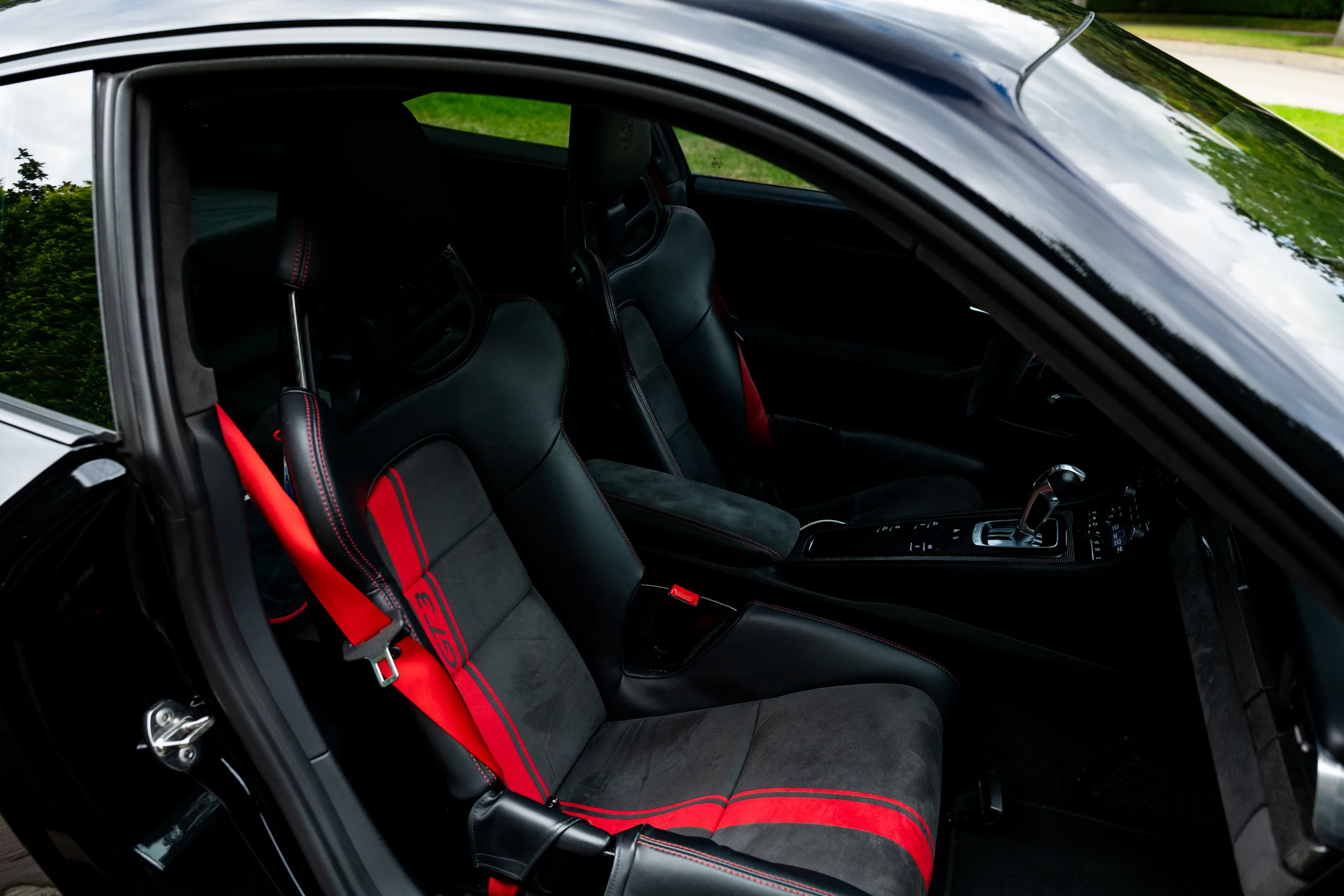 2018 Porsche 911 GT3 — photo 51 of 64