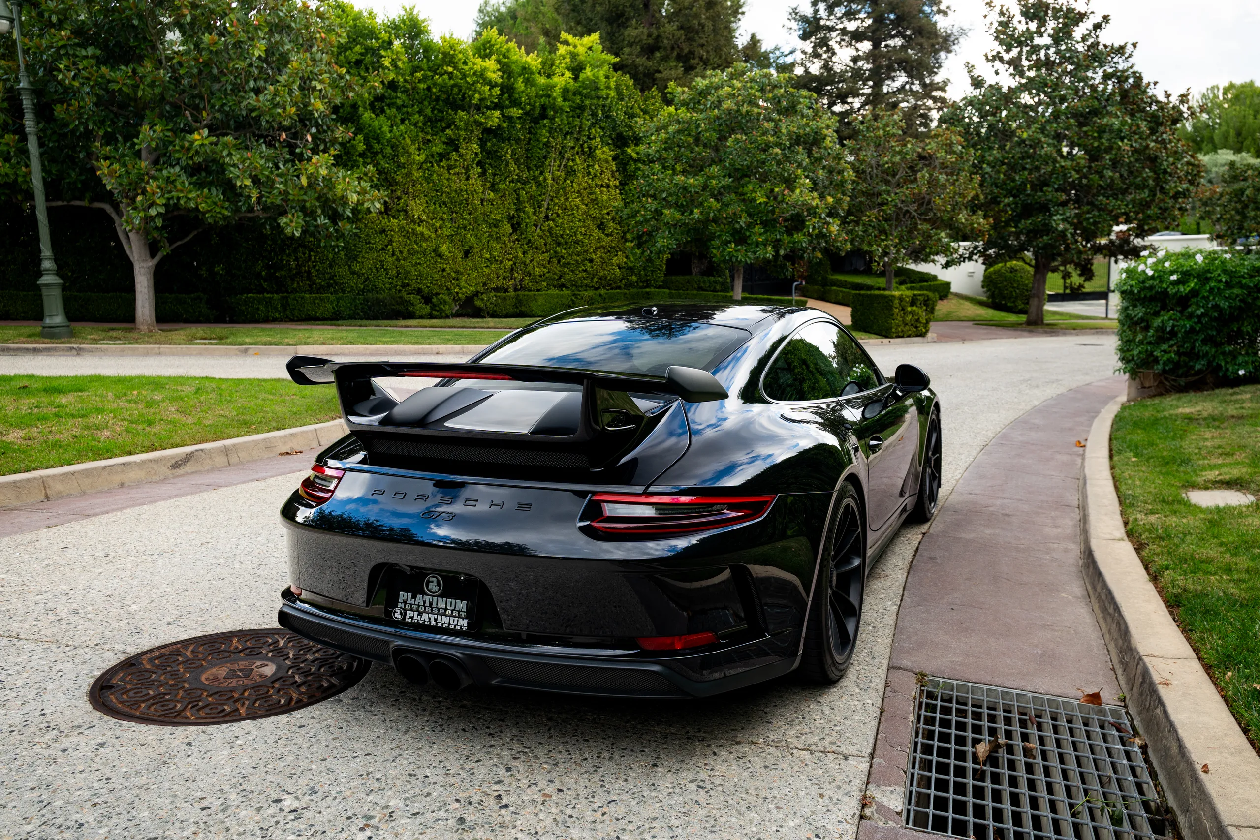 2018 Porsche 911 GT3 — photo 15 of 64