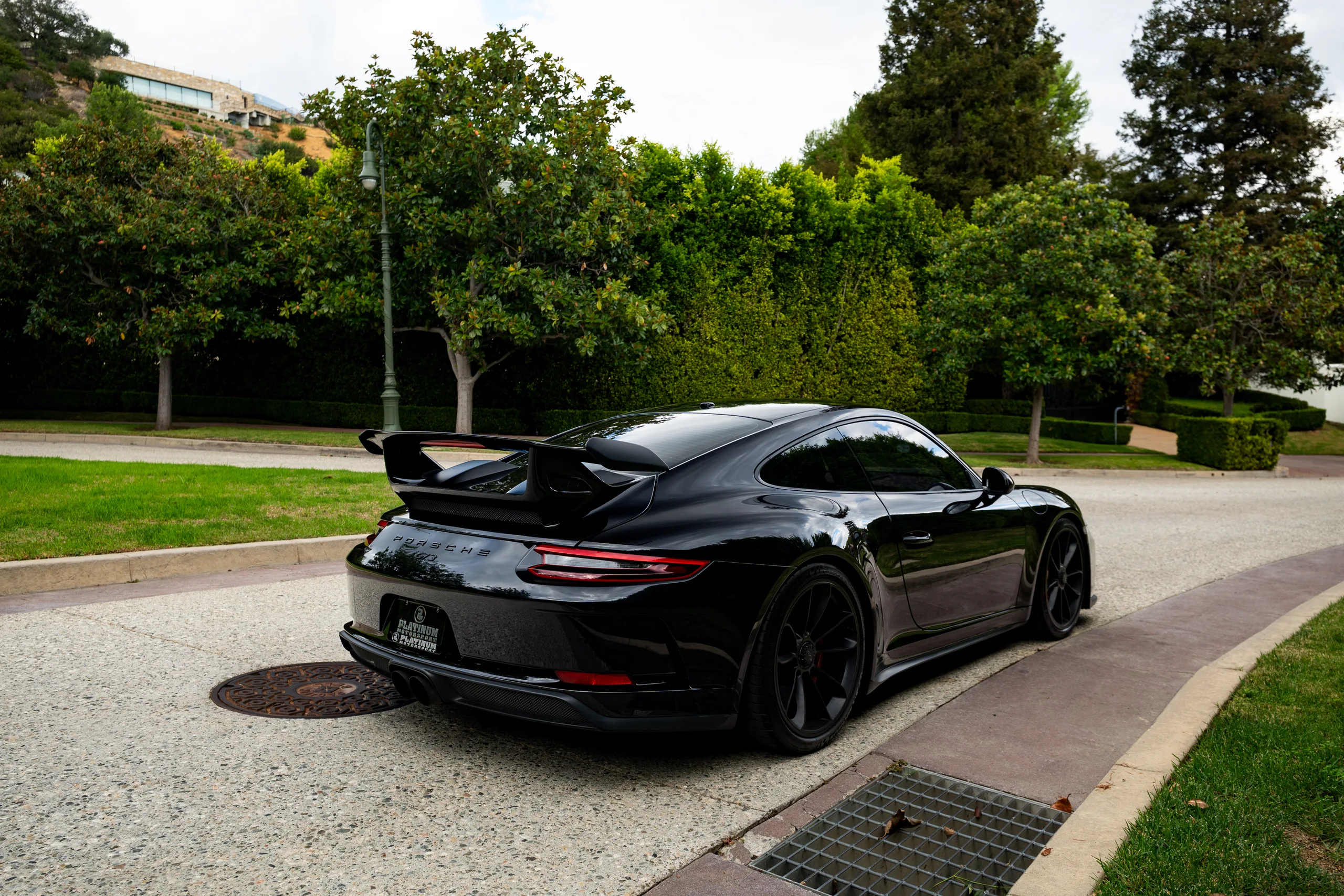 2018 Porsche 911 GT3 — photo 12 of 64