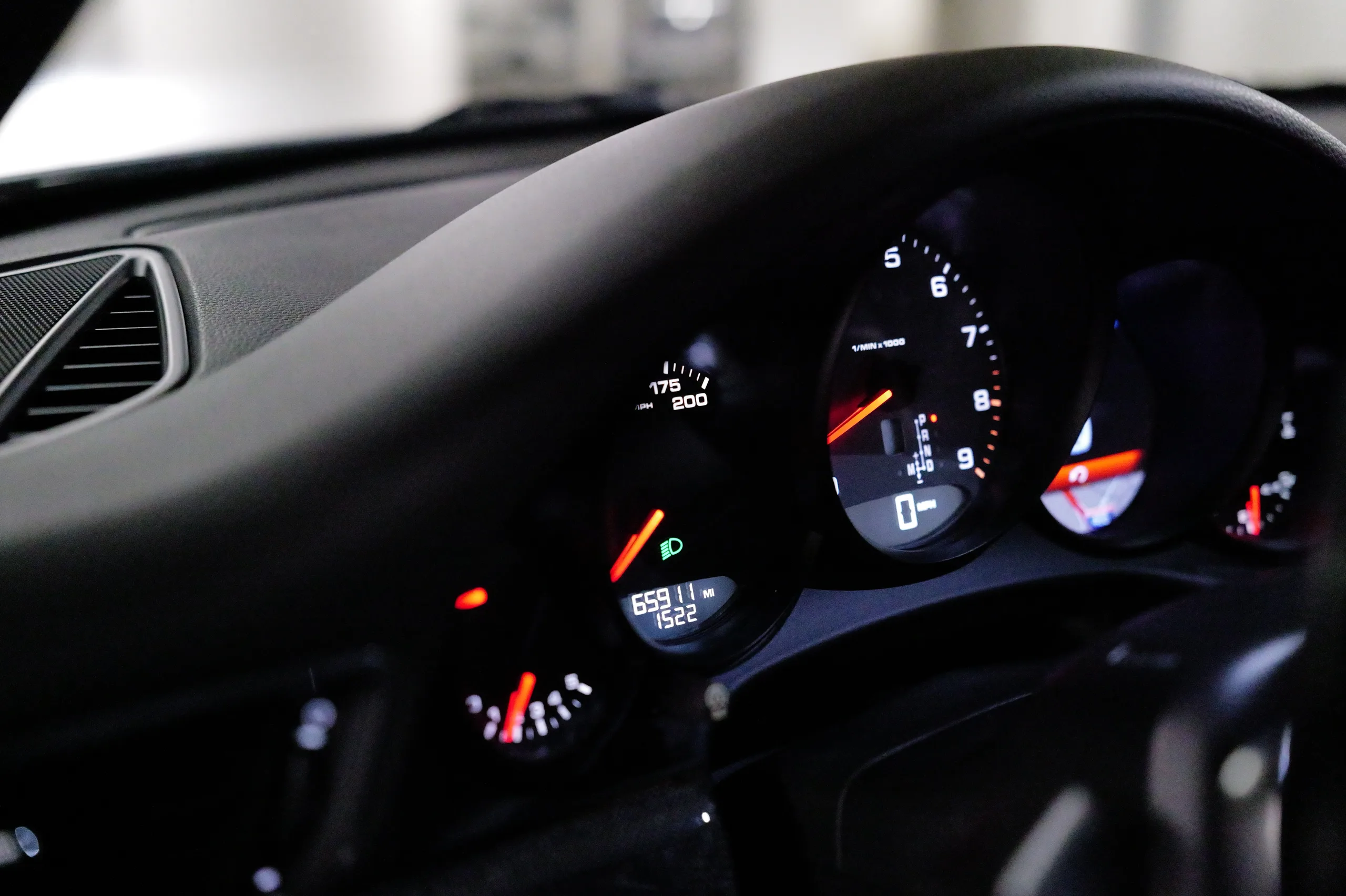 2014 Porsche 911 Carrera S — photo 38 of 52