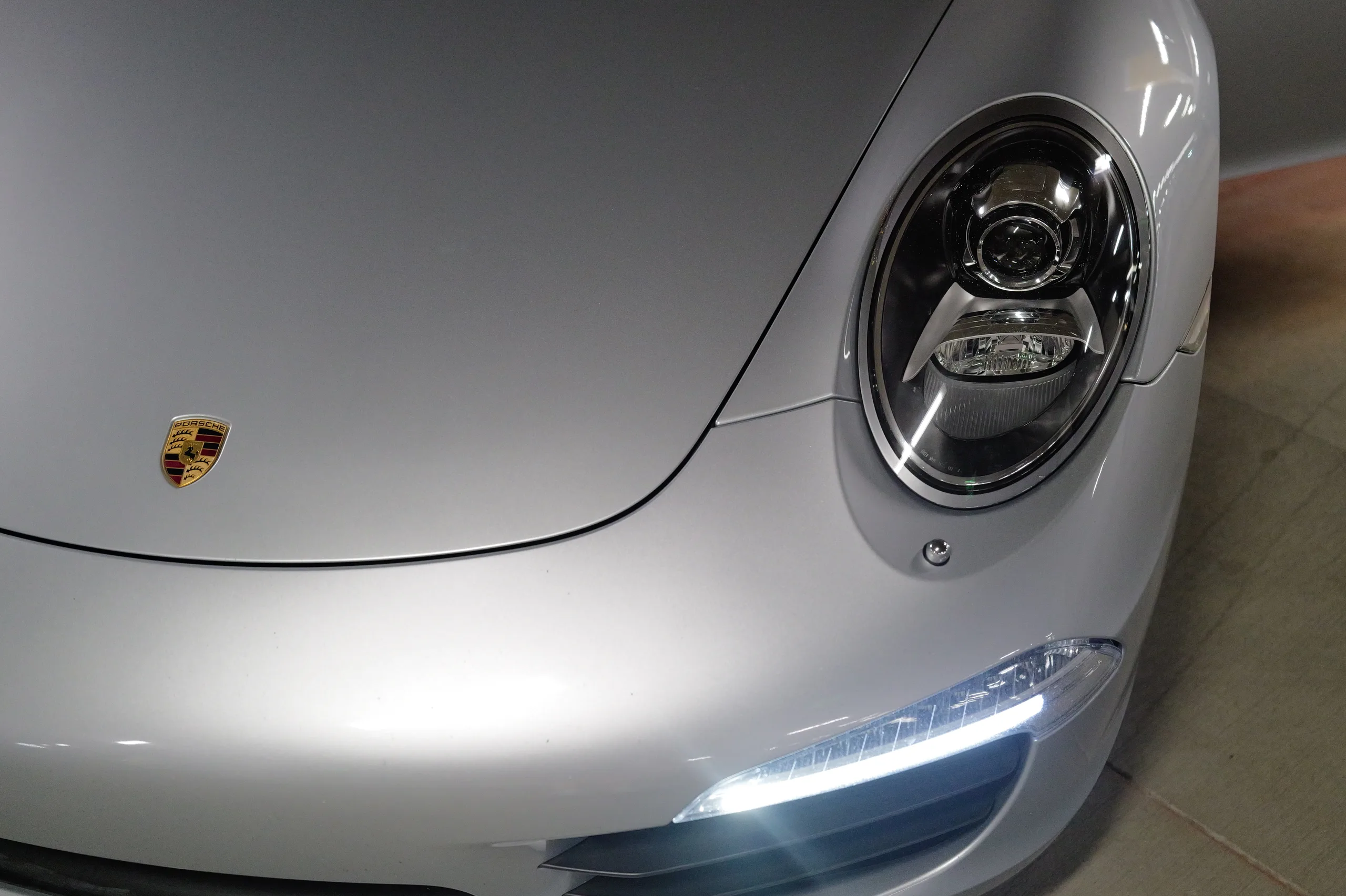2014 Porsche 911 Carrera S — photo 23 of 52