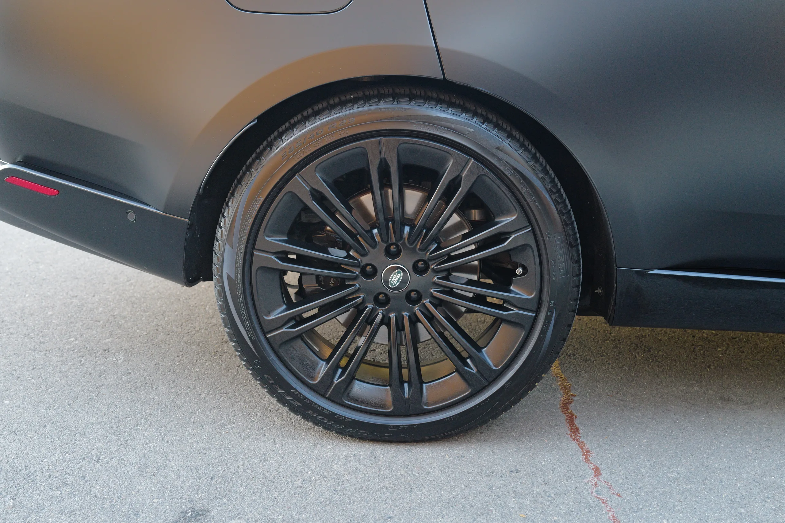 2024 Land Rover Range Rover Autobiography — photo 17 of 60