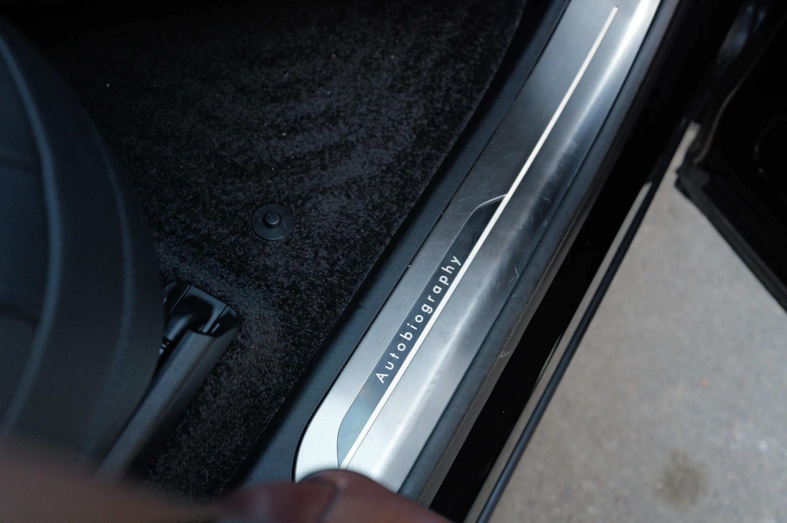 2024 Land Rover Range Rover Autobiography — photo 55 of 60