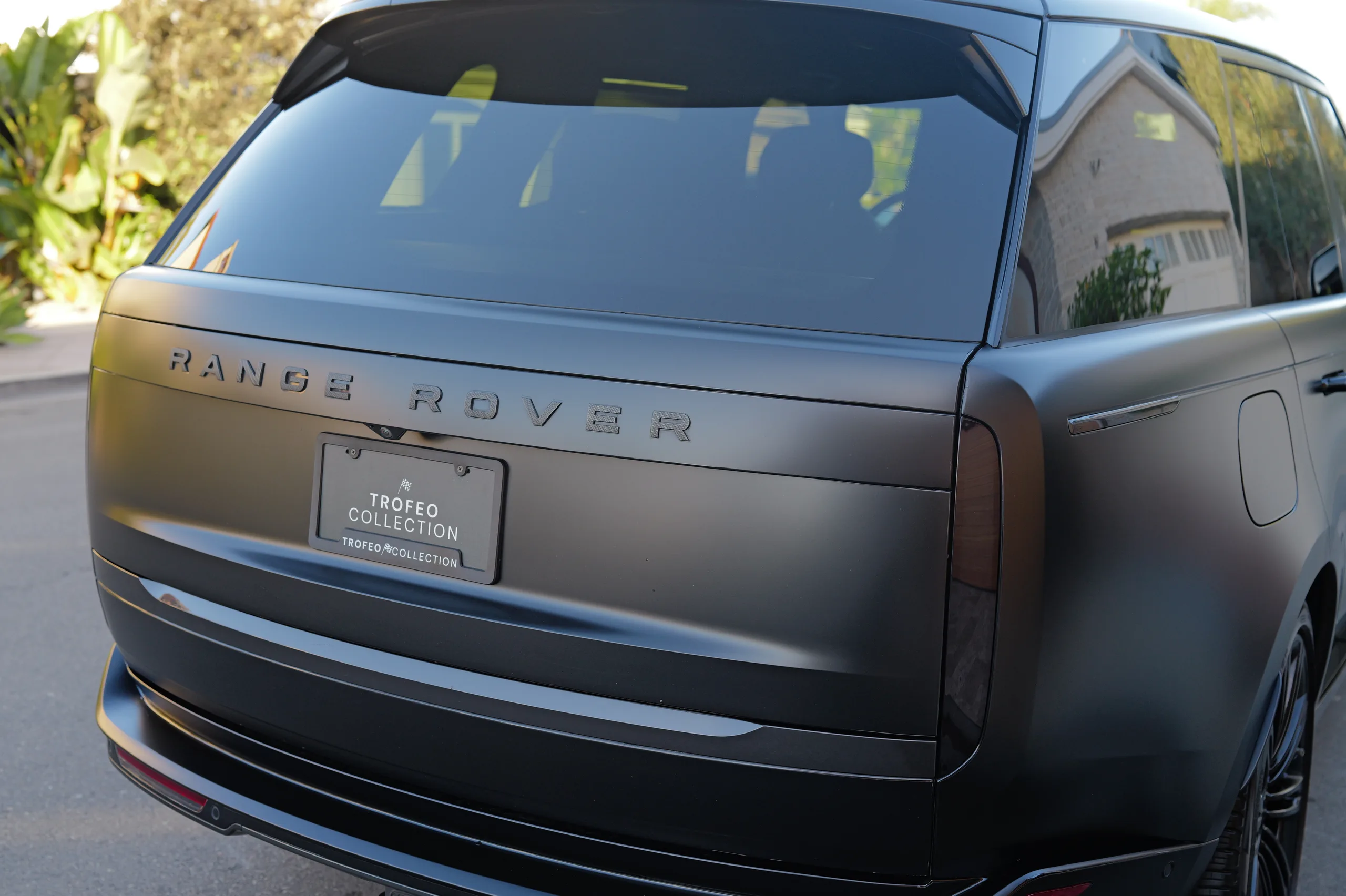 2024 Land Rover Range Rover Autobiography — photo 13 of 60