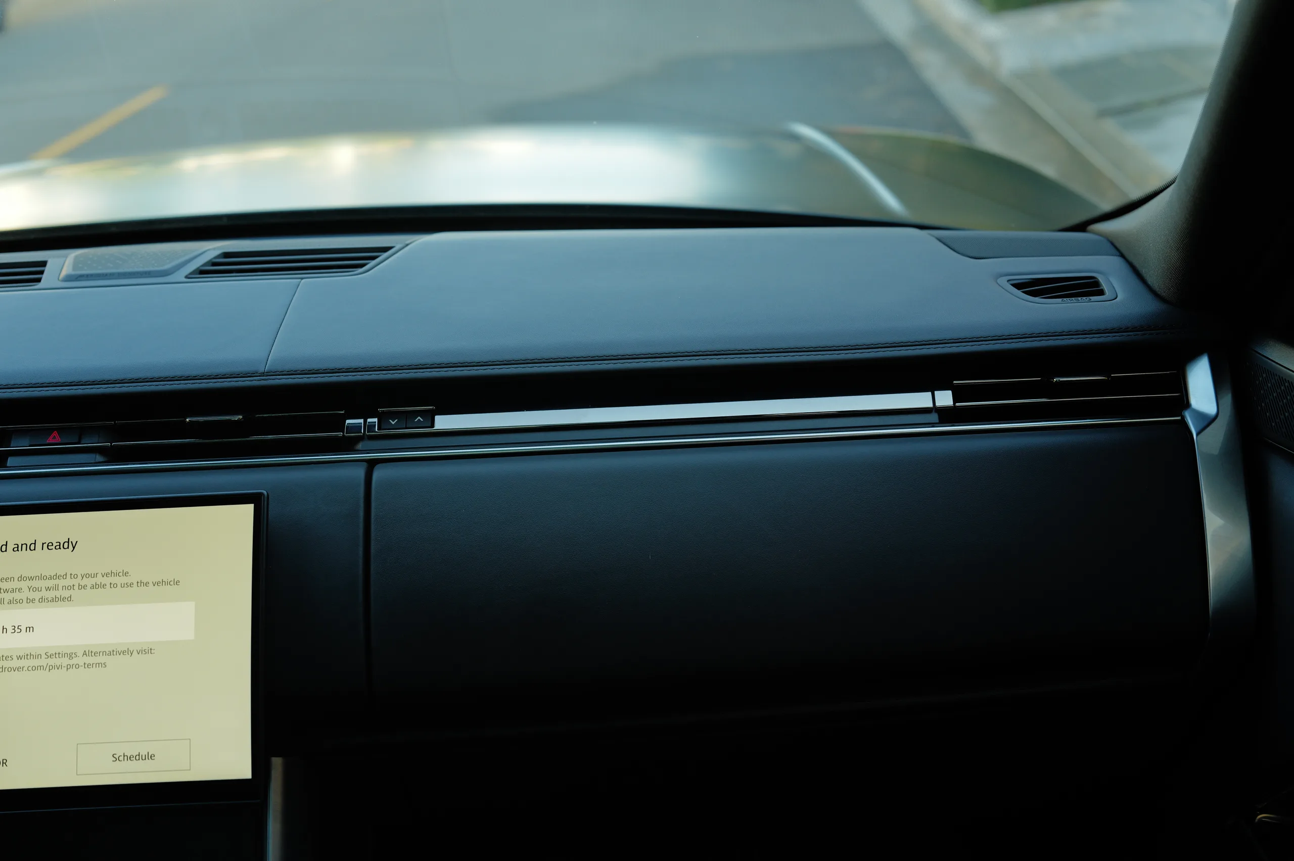 2024 Land Rover Range Rover Autobiography — photo 39 of 60