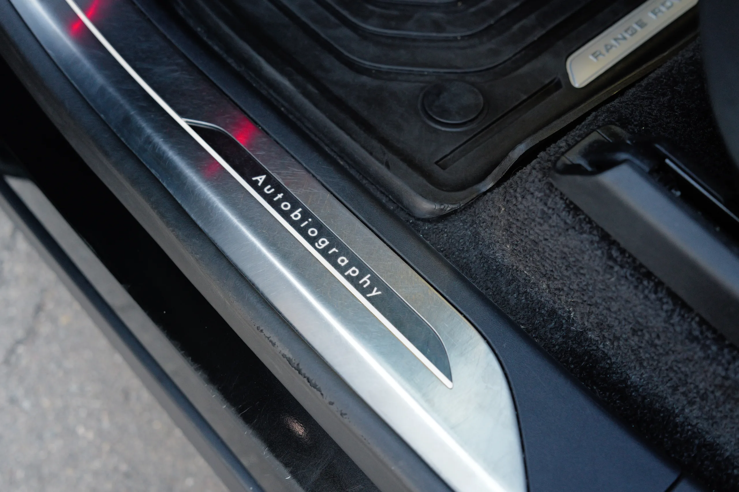 2024 Land Rover Range Rover Autobiography — photo 57 of 60
